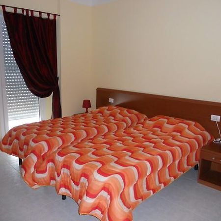 Hotel Polo San Felice sul Panaro ภายนอก รูปภาพ